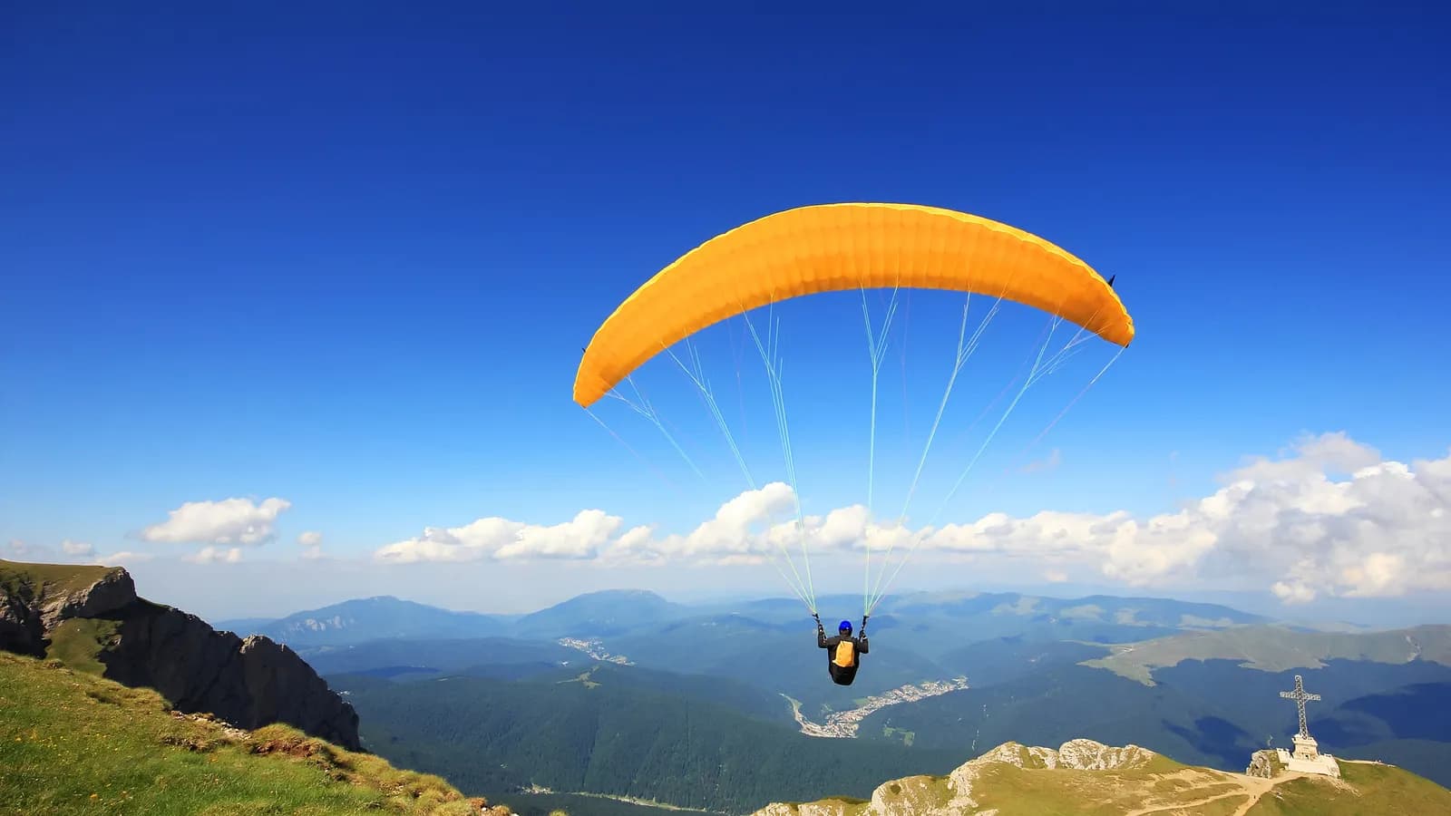 Những trò chơi cảm giác mạnh trên biển Nha Trang
