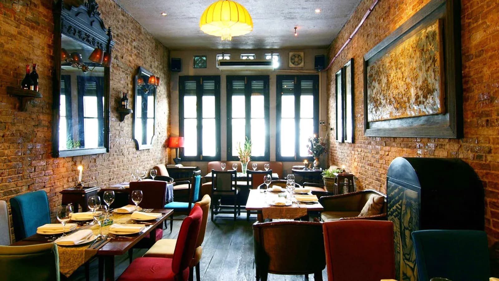 Lạc Thái - Thiên đường ẩm thực Thái trong con hẻm nhỏ trên phố Sài Gòn 