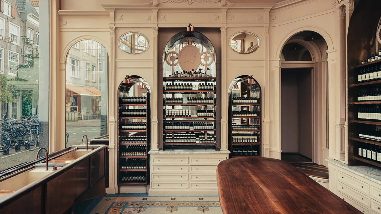 Một cửa hàng độc đáo và mới lạ của Aesop tại Amsterdam 
