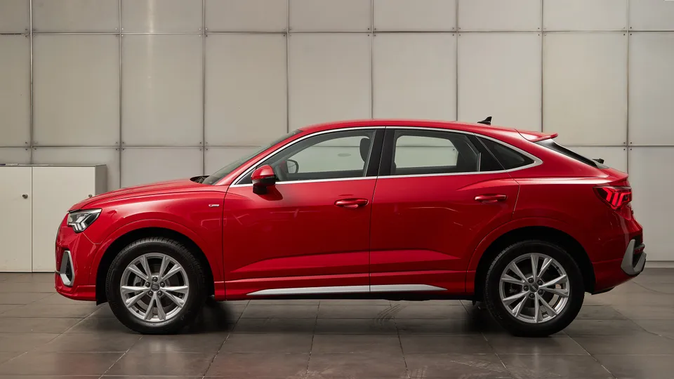 Audi Q3 Sportback - Mẫu crossover nhỏ gọn, thể thao và ưa nhìn mới