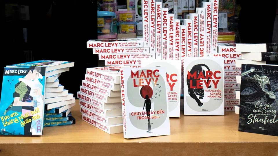 Marc Levy: “Văn học có thể xóa nhòa những ranh giới”
