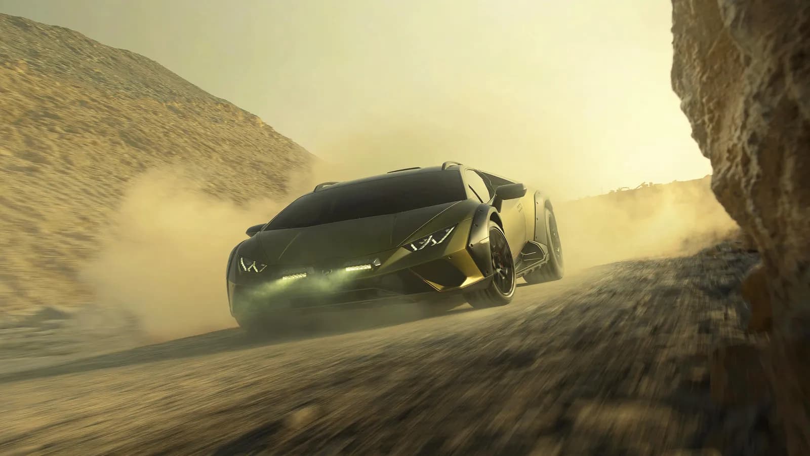 Lamborghini Huracán Sterrato mới – Siêu xe bứt phá mọi giới hạn