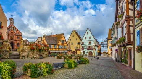 Làng Eguisheim - Dấu tích vàng son của thời Trung Cổ 