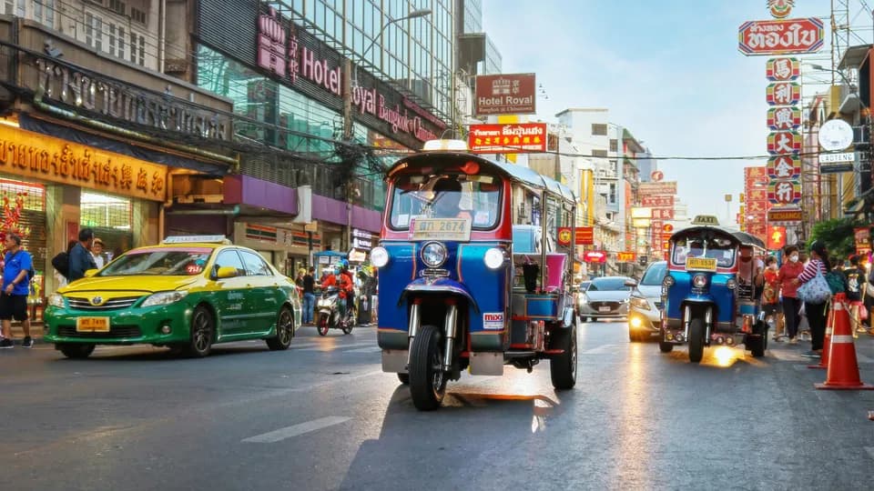 Trải nghiệm khó quên với tuk tuk - “đặc sản du lịch” Thái Lan