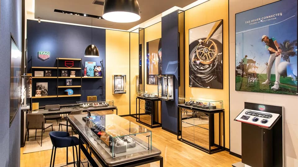 TAG Heuer khai trương cửa hàng mới tại Crescent Mall, Quận 7