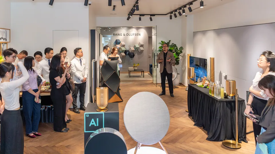 Bang & Olufsen Việt Nam giới thiệu mẫu loa mới nhất Beolab 8