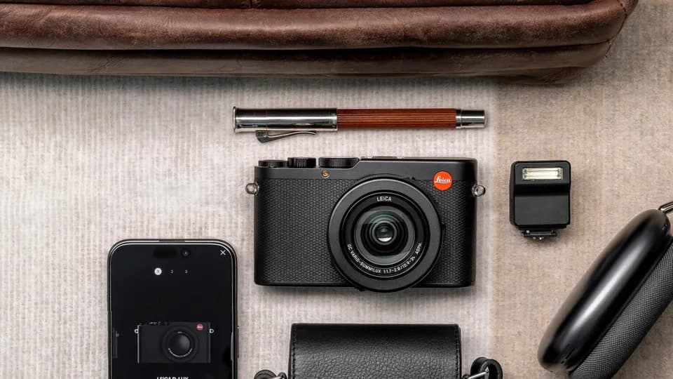 Leica D-Lux 8: Vẻ đẹp của thiết kế tối giản