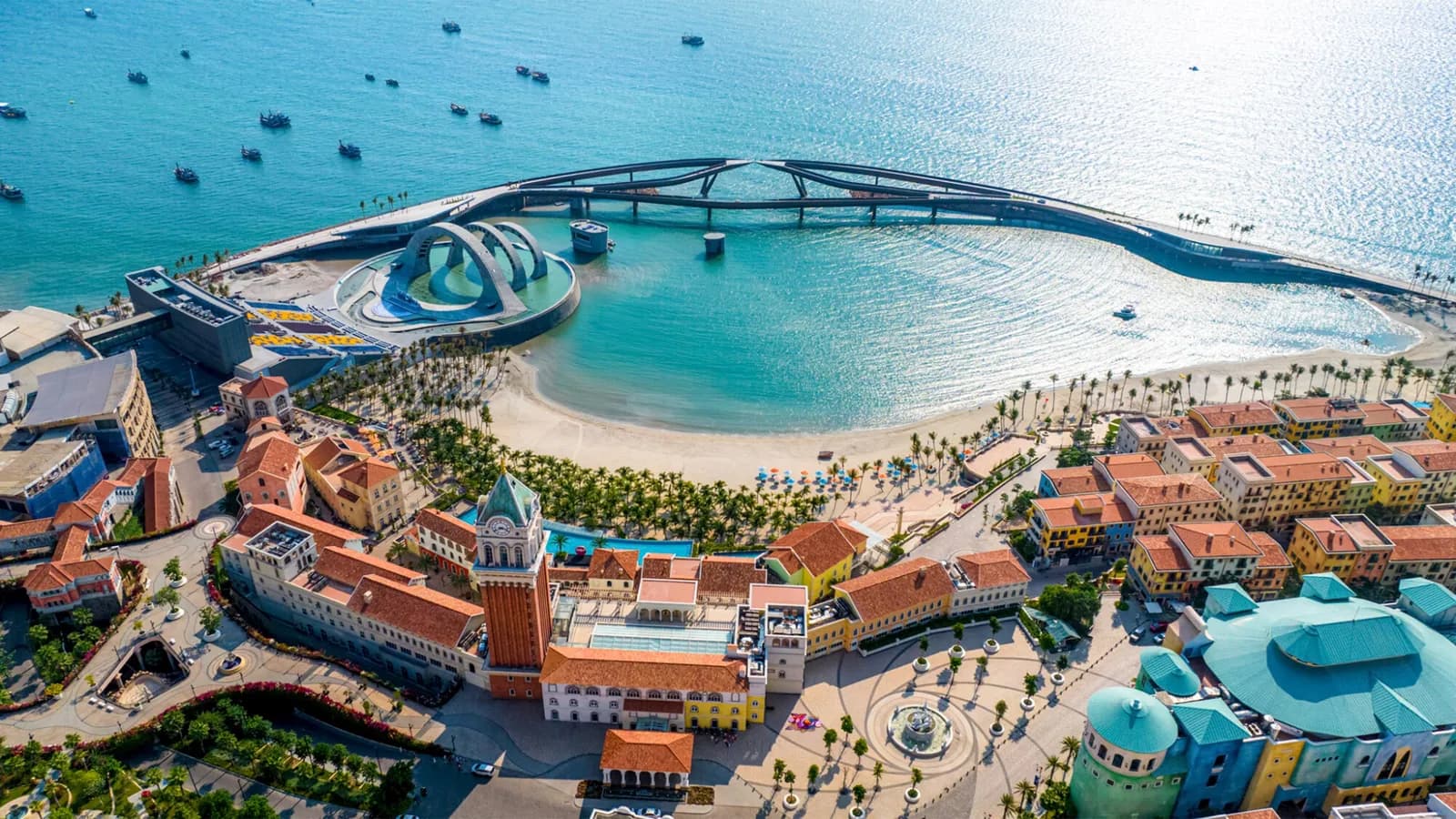 Có gì ở Phú Quốc - Hòn đảo đẹp thứ 2 thế giới?