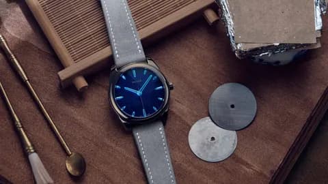 Đồng hồ sơn mài “Silver Leaf” – Khi tinh hoa Đông Tây giao hòa