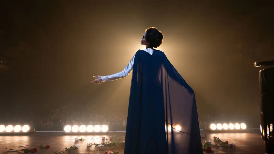 Angelina Jolie hóa thân thành danh ca opera có ảnh hưởng nhất thế kỷ 20