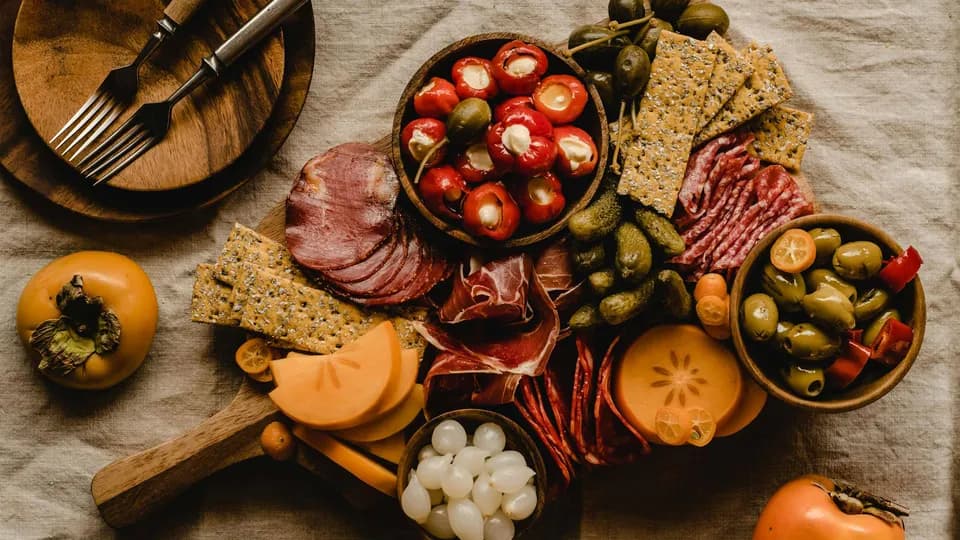 Vì sao tapas trở thành nét ẩm thực đặc trưng ở Tây Ban Nha?