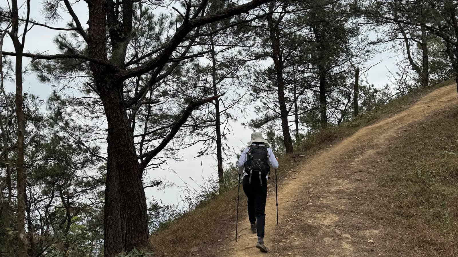 Trekking Hàm Lợn - nơi từng được mệnh danh là "nóc nhà thủ đô"